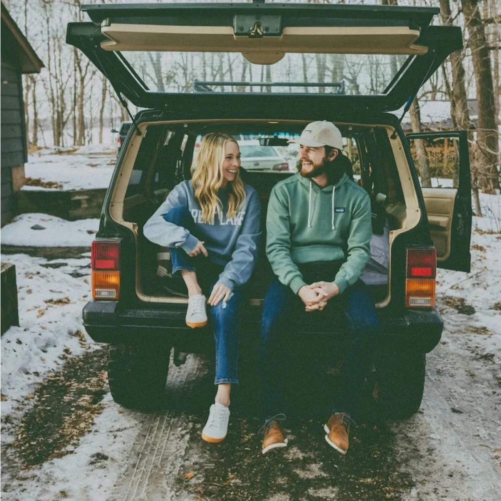 Great Lakes Collection weathered crew sweatshirt - Picture 5 of 8